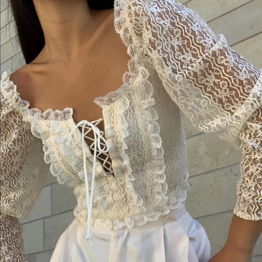 NWOT For Love & Lemons Carrie Crop Top - Ivory - Picture 1 of 5